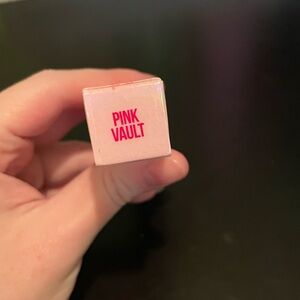 Jeffree star pink vault supreme lip gloss
